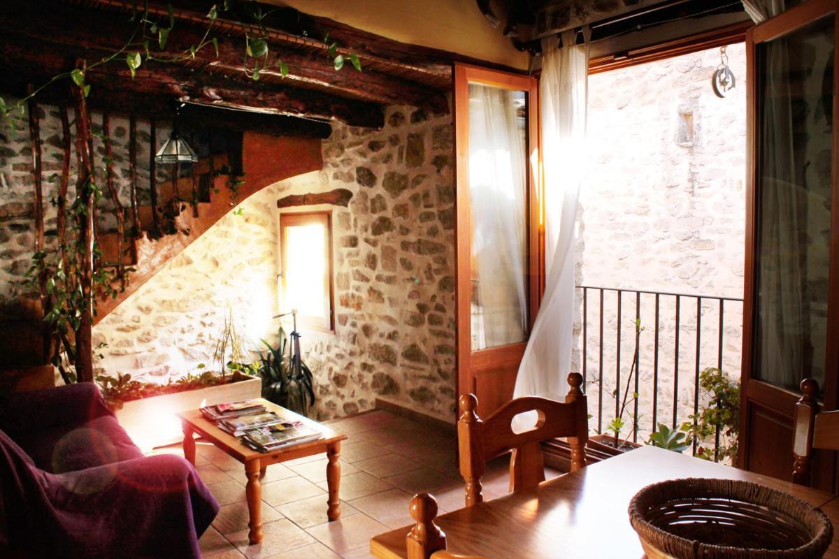 Buhardilla Rustica En La Vall De Gallinera Aparthotel Patro Bagian luar foto